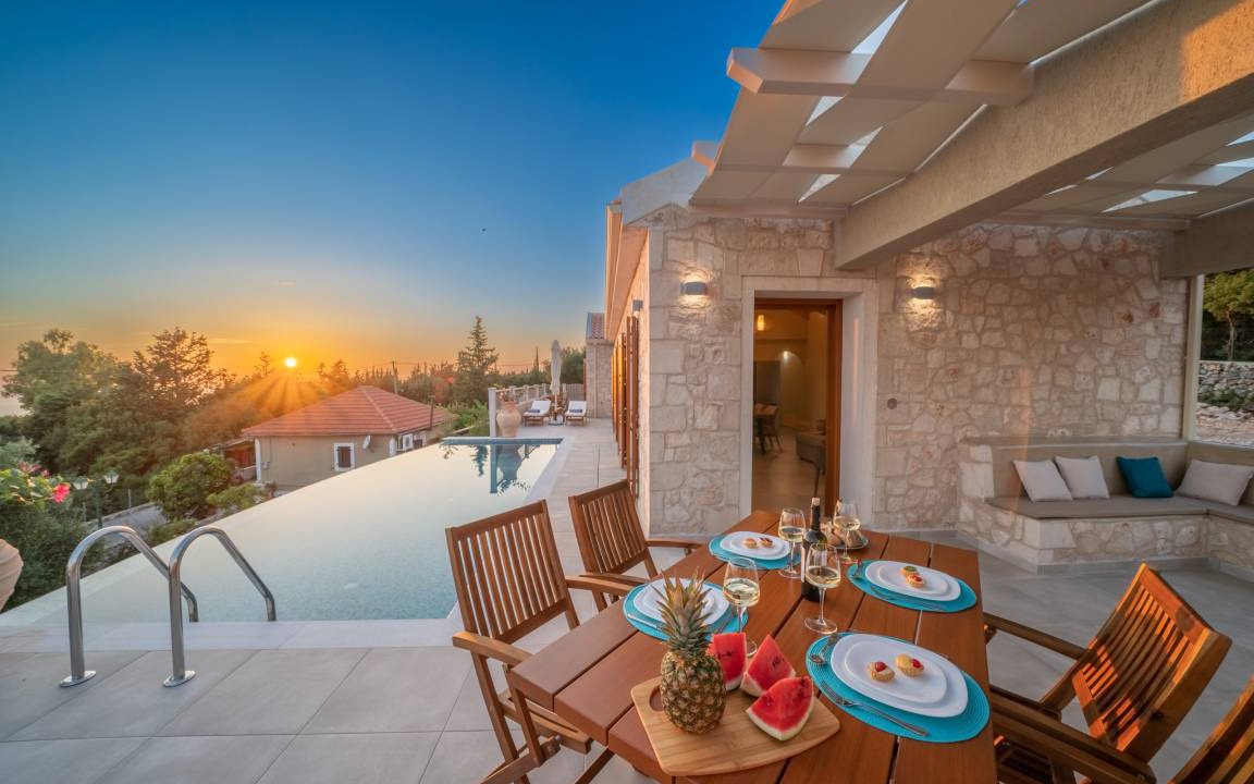 Photo of Patio Balcony in Tzamarelata