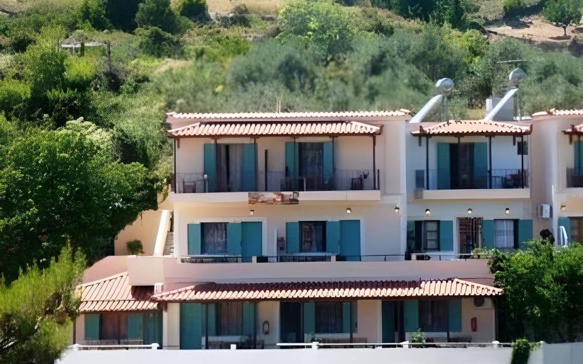 Photo of Others in Patitiri