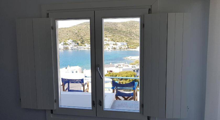 Photo of Others in Katapola