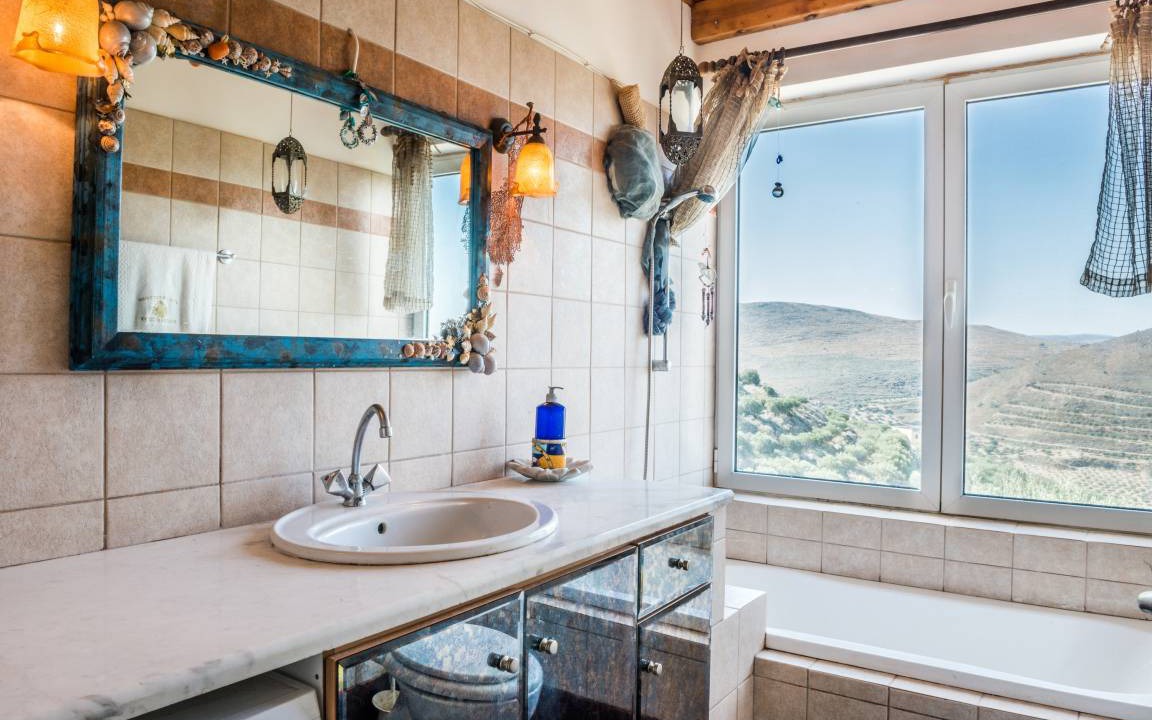 Photo of Bathroom in Kalo Chorio