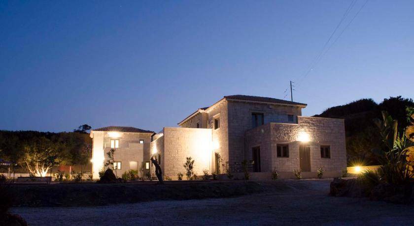 Photo of Others in Gialos