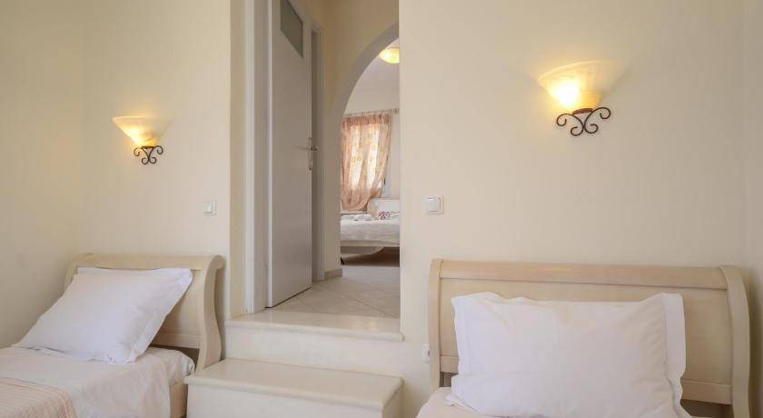 Photo of Others in Maragas