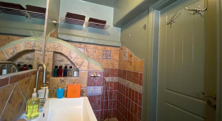 Photo of Bathroom in Koufonisia