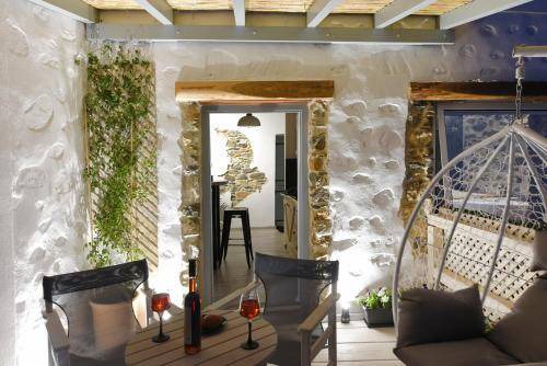 Photo of Livingroom in Ano Siros