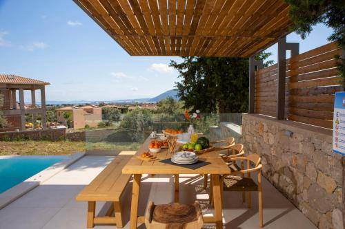 Photo of Patio Balcony in Apolpaina