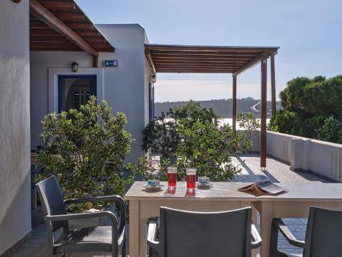 Photo of Patio Balcony in Aliki