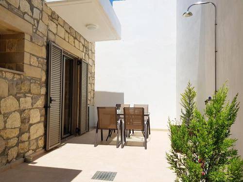 Photo of Others in Limeniskos