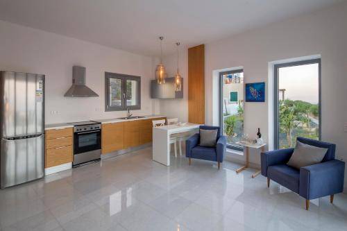 Photo of Livingroom in Azolimnos