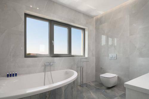 Photo of Bathroom in Perama