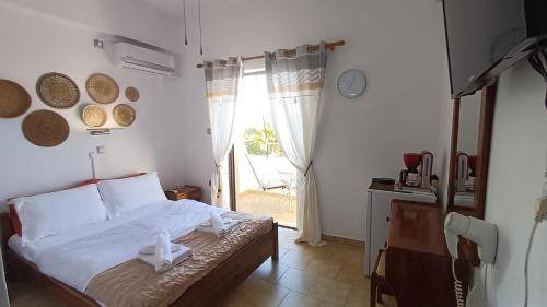 Photo of Others in Milos