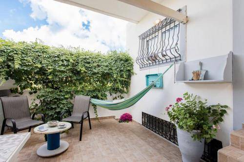 Photo of Patio Balcony in Minoa Pediada