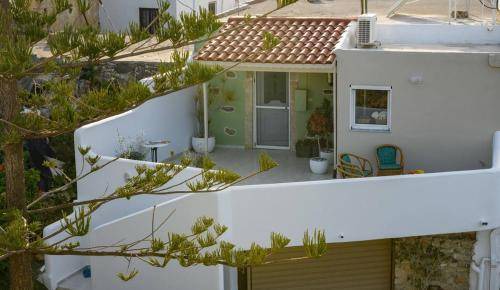 Photo of Patio Balcony in Kouses