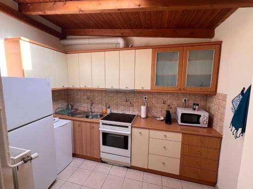 Photo of Kitchen in Kaisariani