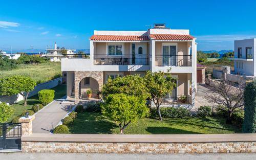 Photo of Others in Soroni