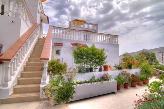 Photo of Others in Livadia