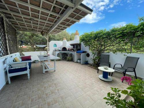 Photo of Patio Balcony in Minoa Pediada