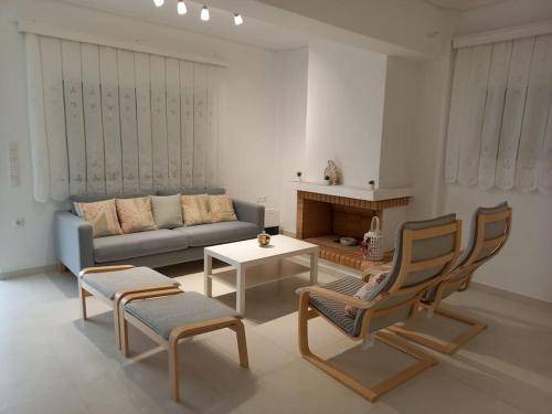 Photo of Livingroom in Aipeia