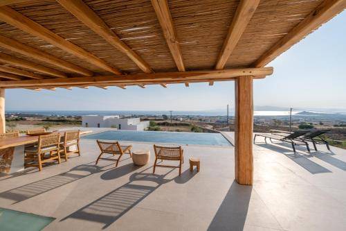 Photo of Others in Naxos