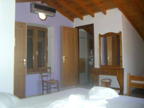 Photo of Bedroom in Panormos