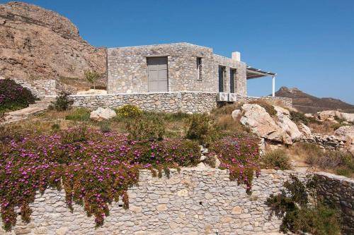 Photo of Buildings in Serifos