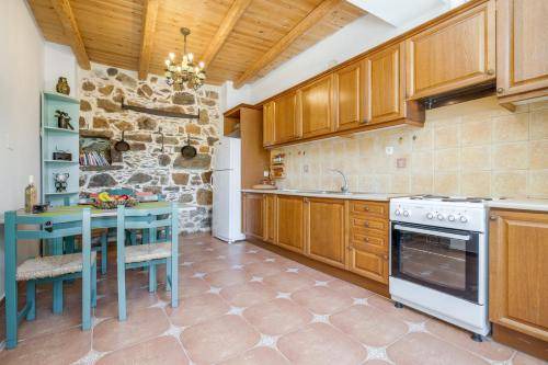 Photo of Kitchen in Perivolia