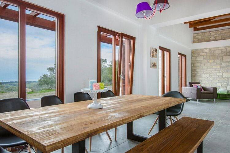 Photo of Livingroom in Kirianna