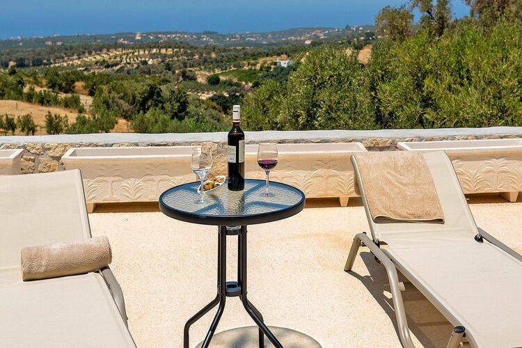 Photo of Patio Balcony in Kirianna
