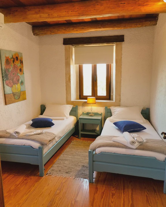 Photo of Bedroom in Armenoi