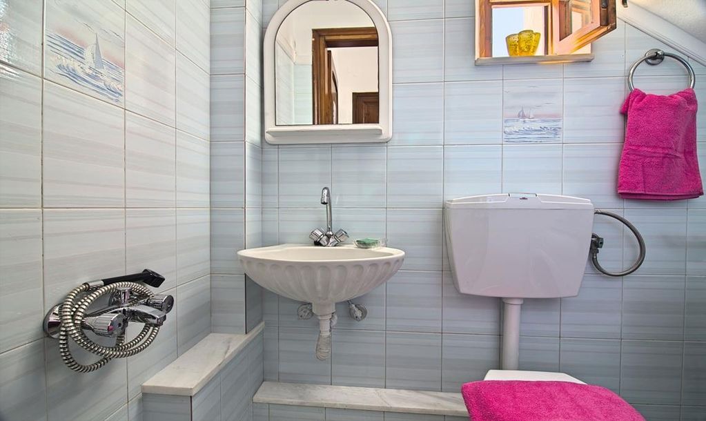 Photo of Bathroom in Aptera