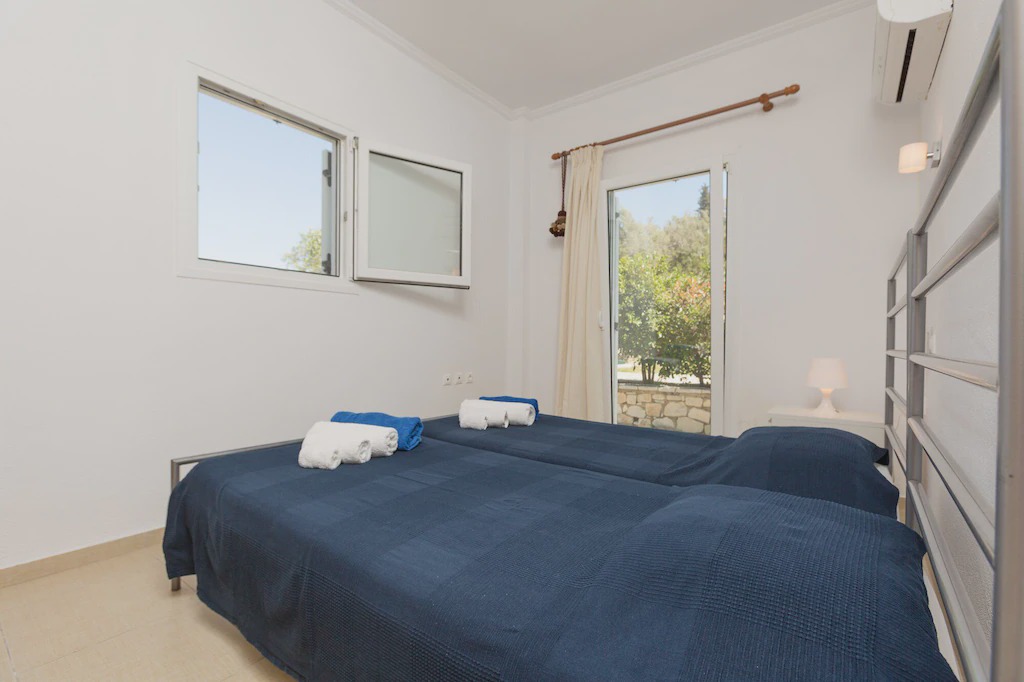 Photo of Bedroom in Longos