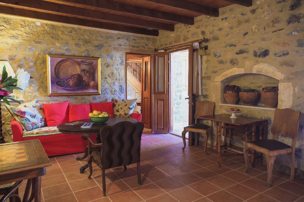 Photo of Livingroom in Anatoli