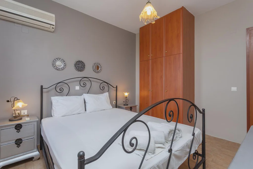 Photo of Bedroom in Megala Chorafia