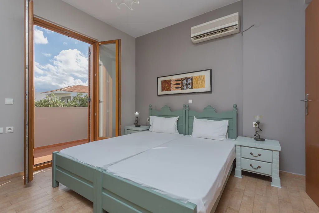 Photo of Bedroom in Megala Chorafia