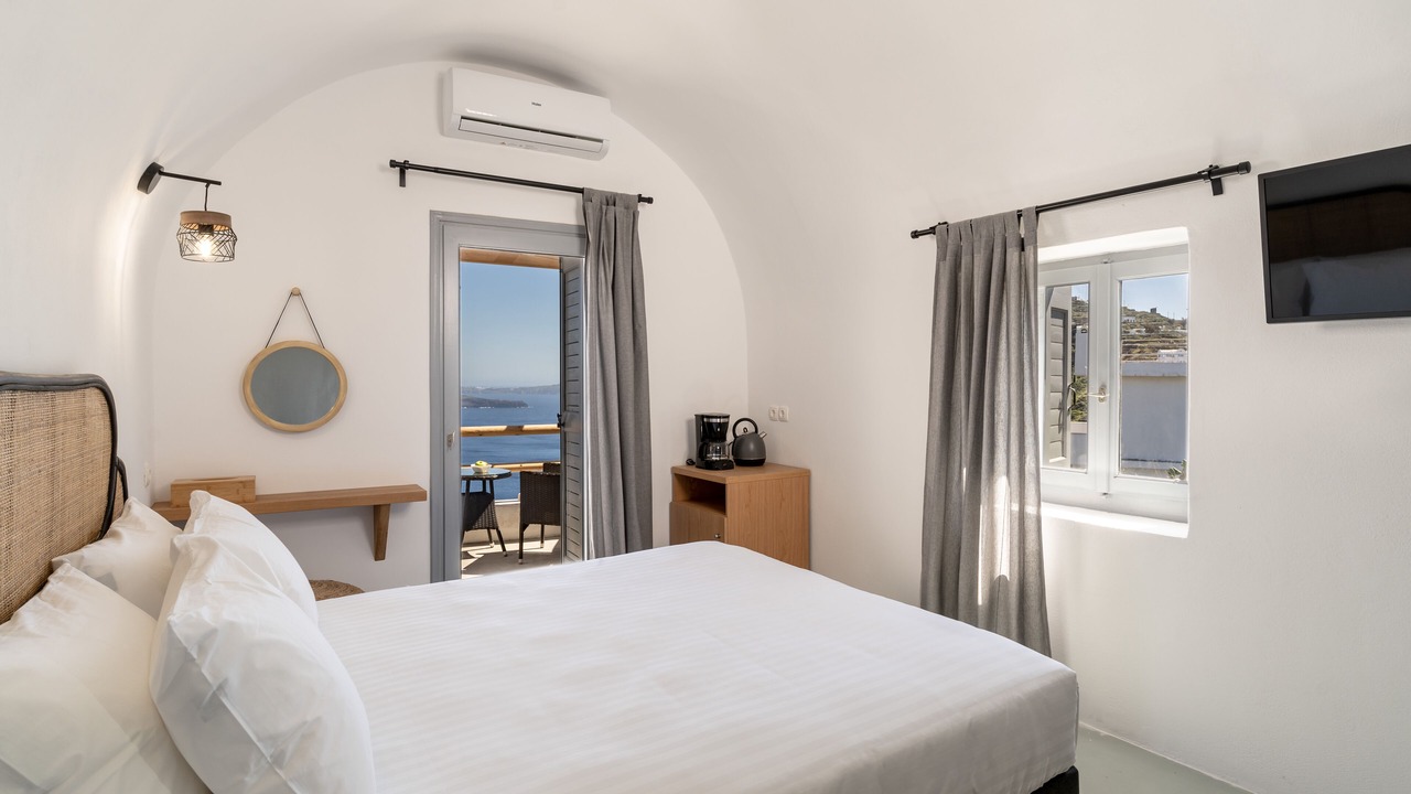 Photo of Bedroom in Therasia