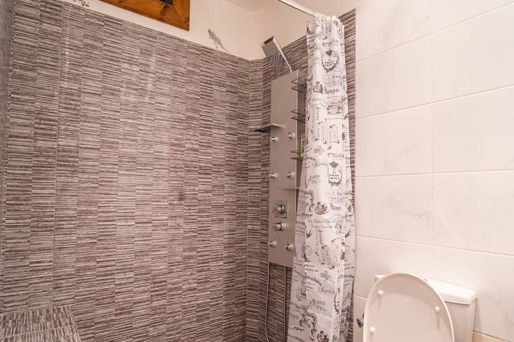 Photo of Bathroom in Karpenisi