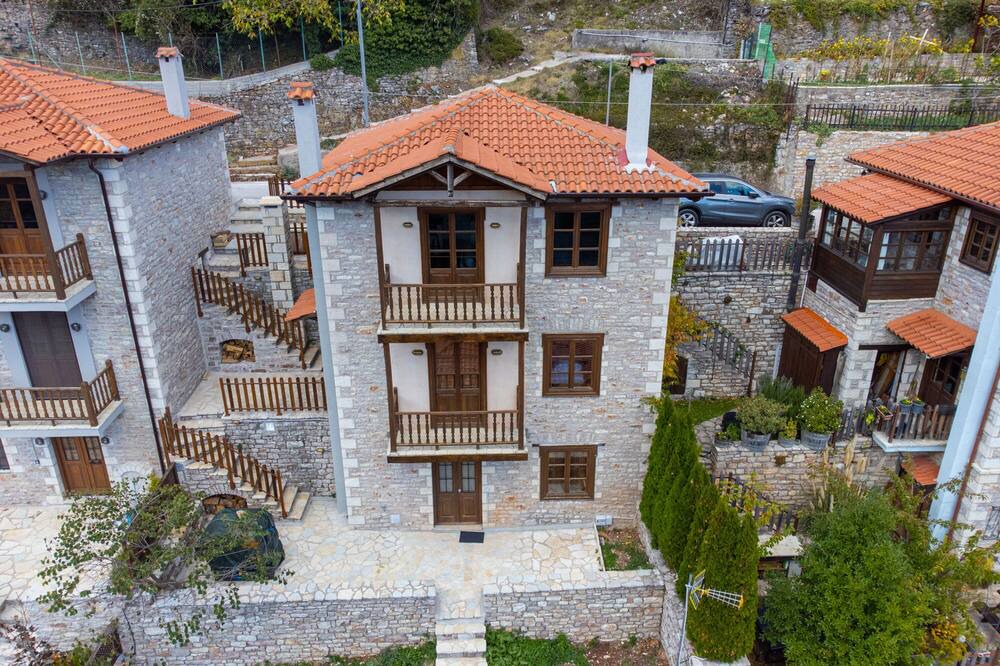 Photo of Others in Karpenisi