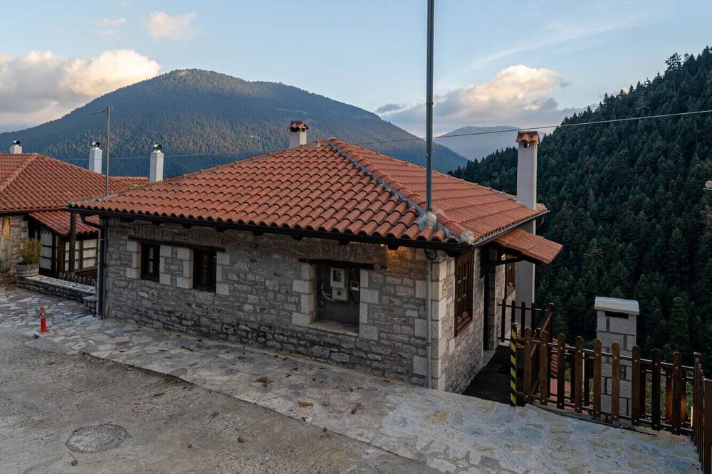 Photo of Outdoor in Karpenisi