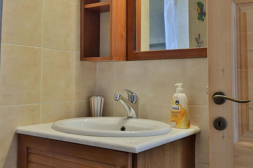 Photo of Bathroom in Leptokaria
