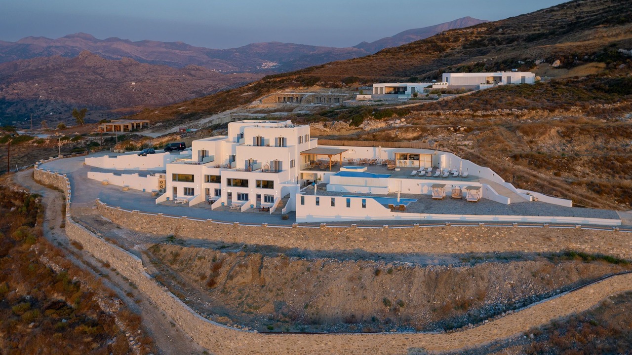 Photo of Outdoor in Glinado