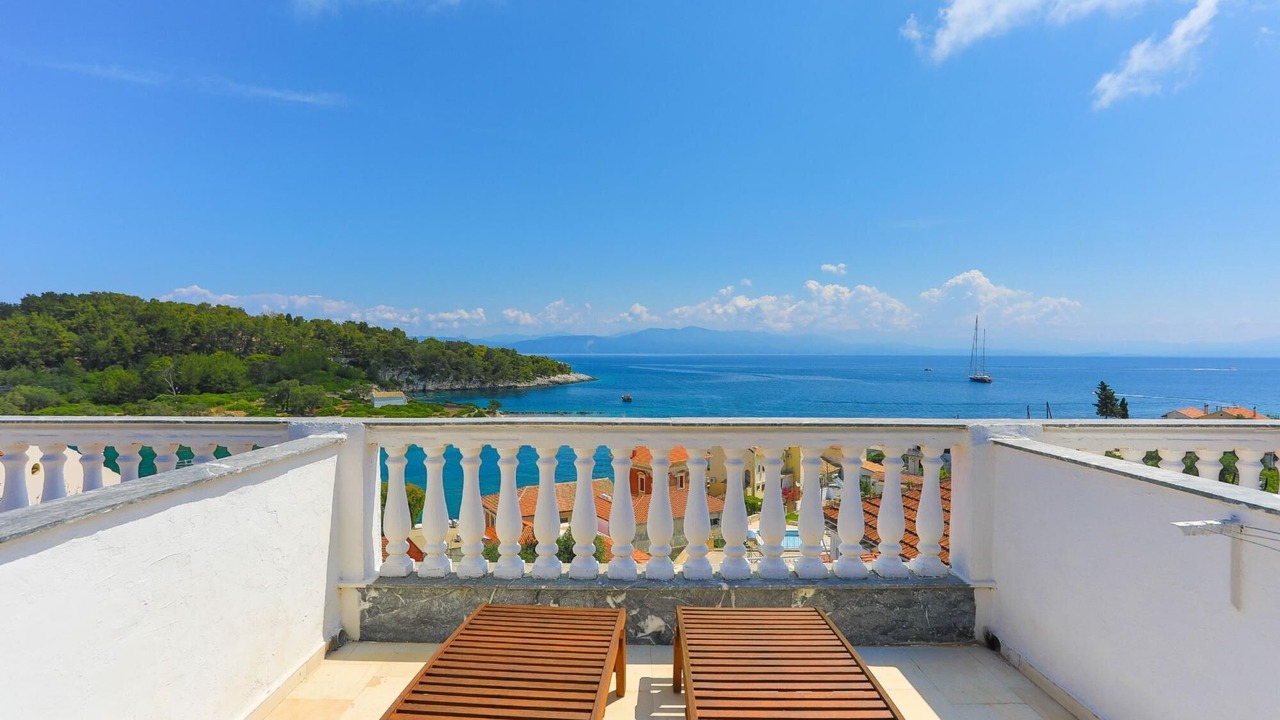 Photo of Others in Gaios