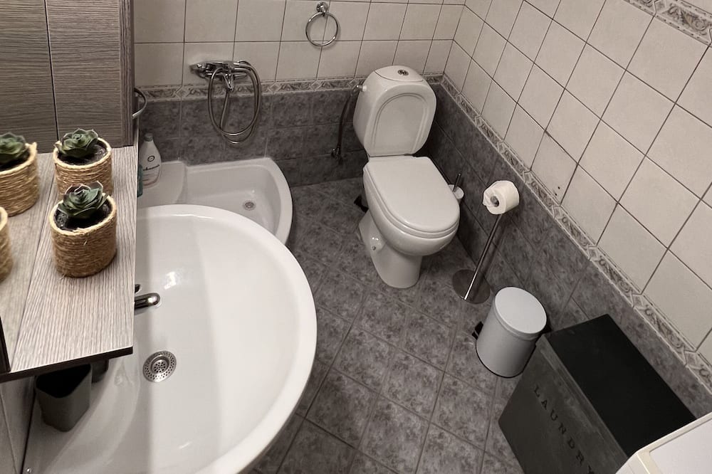 Photo of Bathroom in Alexandroupoli