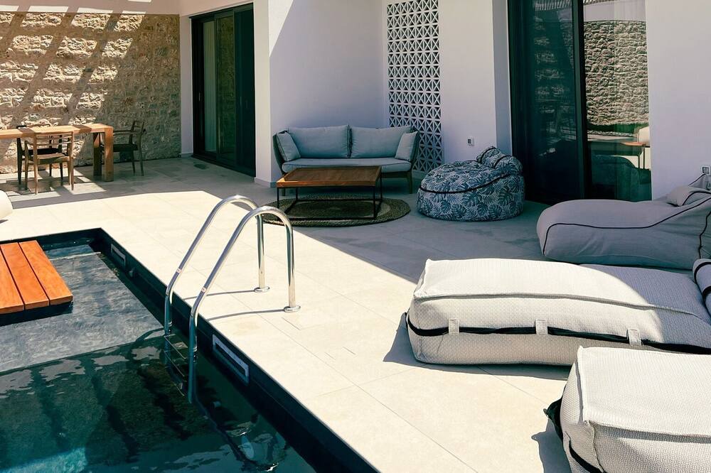 Photo of Patio Balcony in Tingaki
