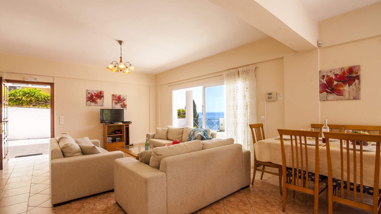 Photo of Livingroom in Kalami