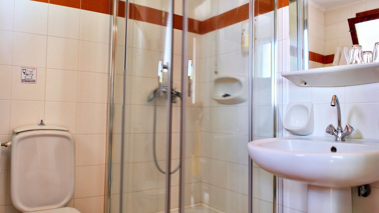 Photo of Bathroom in Skala Kallonis
