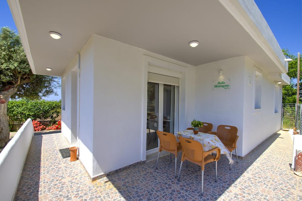Photo of Patio Balcony in Asklipiio