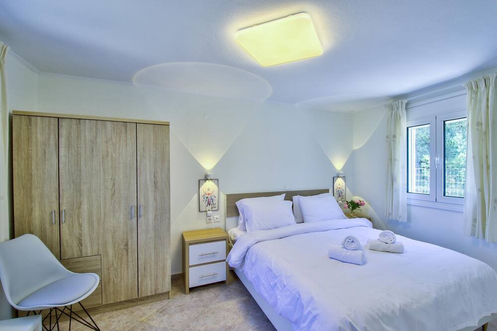 Photo of Bedroom in Asklipiio