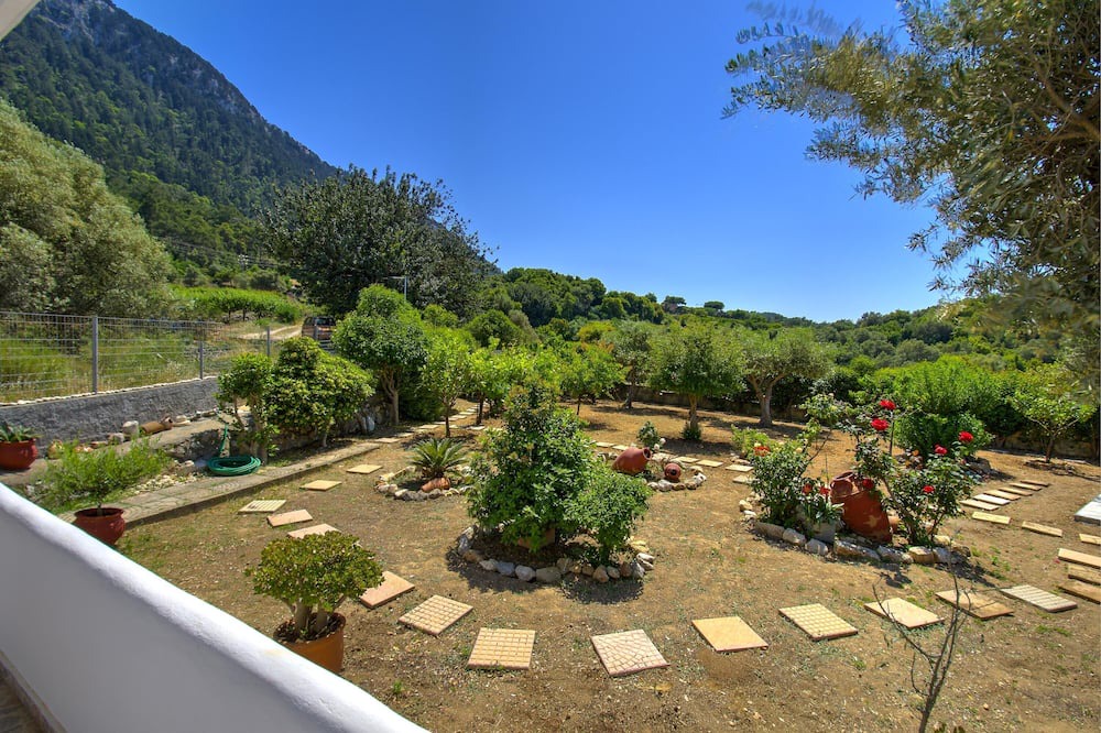 Photo of Patio Balcony in Asklipiio
