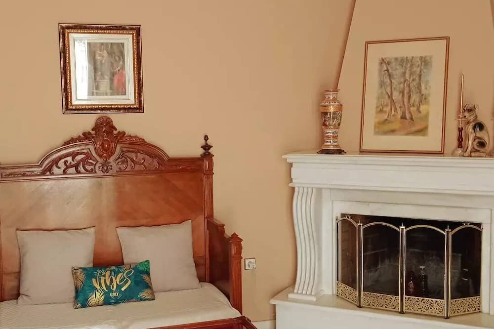 Photo of Bedroom in Itea