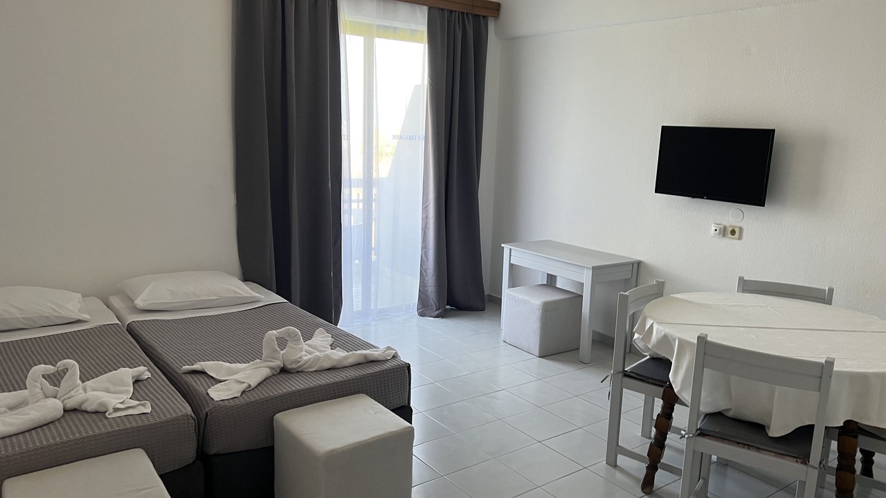 Photo of Bedroom in Petaloudes