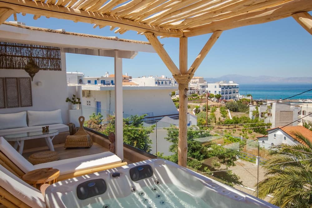Photo of Outdoor in Milos